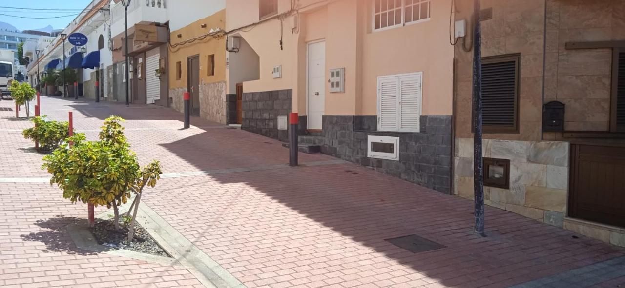 Spacious Apartment Just Few Steps Of The Ocean In La Caleta 阿德耶 外观 照片